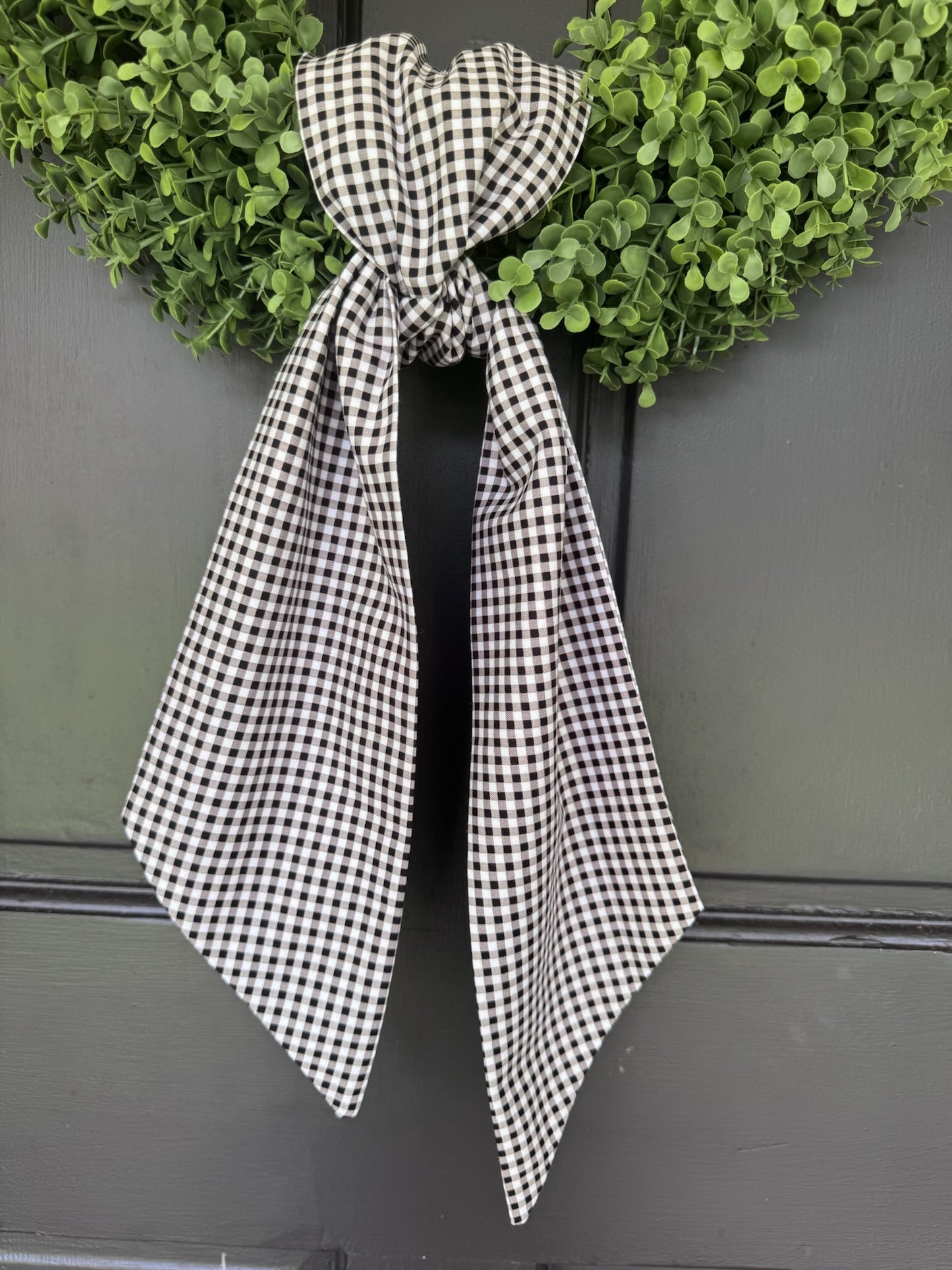 Black Gingham Accessory Wreath Sash