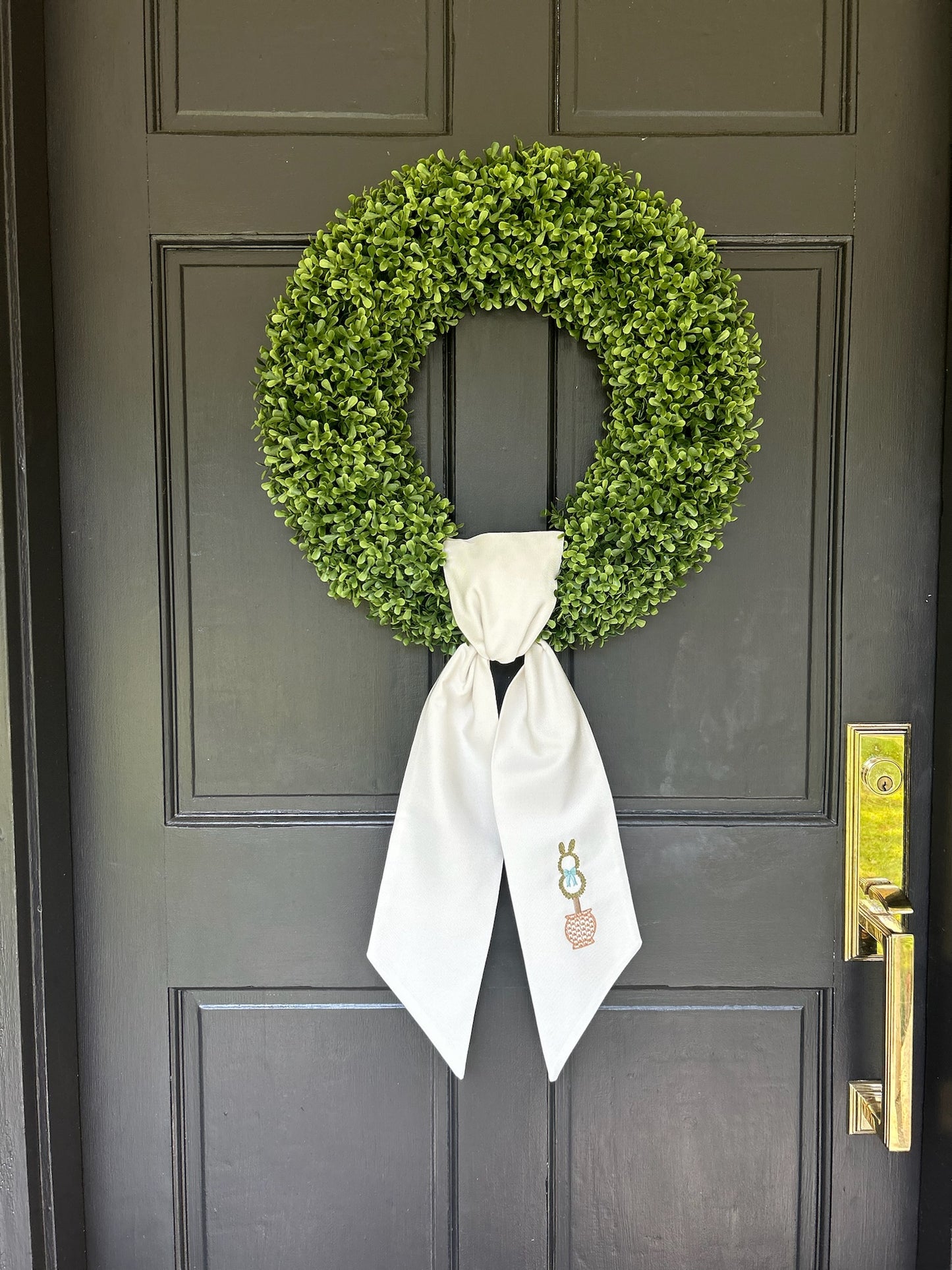 Boxwood Bunny Wreath Sash